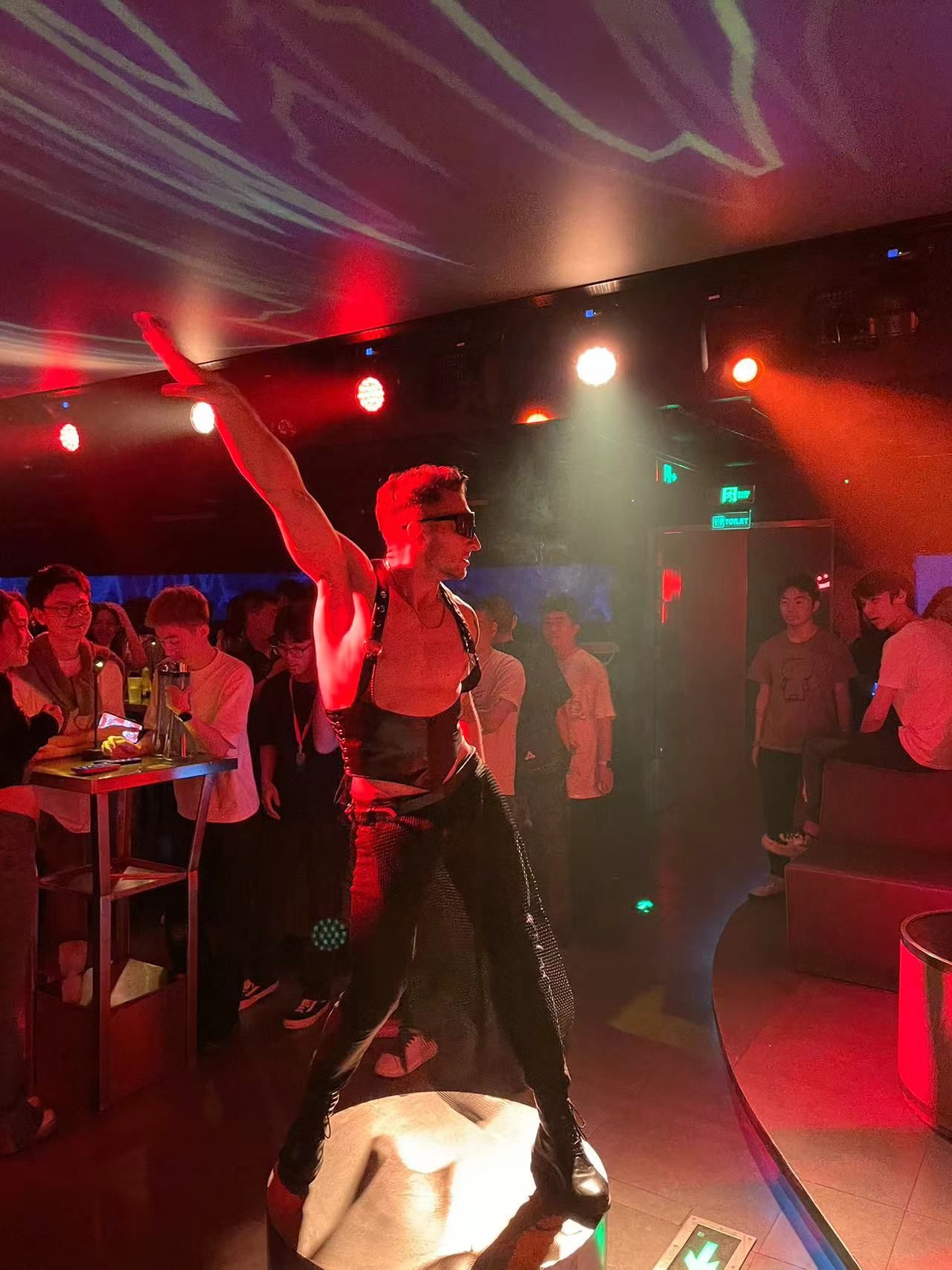 菏泽商务ktv创新商务ktv模式解析-单县ktv预订